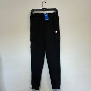 Adidas Black Fleece Cargo Jogger Sweatpants with Drawstring Waist NWT